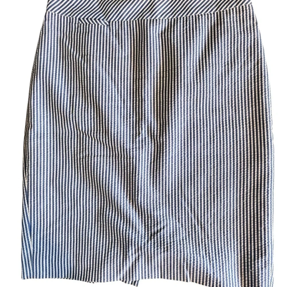 J.Crew Black Label The Pencil Skirt Sz 2 Seersucker Blue White Cotton Knee